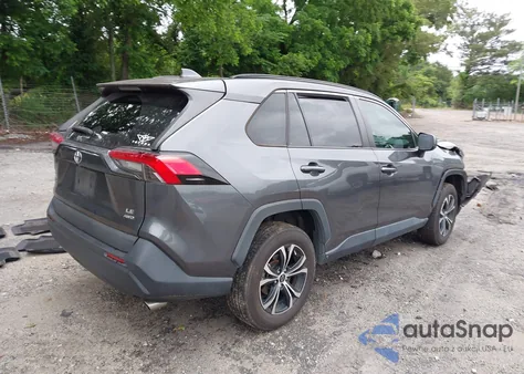 2021 Toyota Rav4 Le z USA, uszkodzony, nr VIN 2T3F1RFV1MC197200